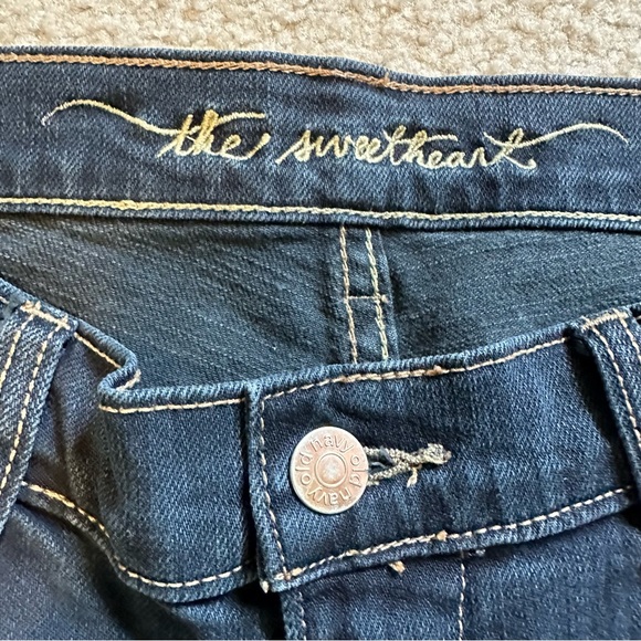 Old Navy The Sweetheart Jeans Size 8 Short Stretch - Picture 4 of 4